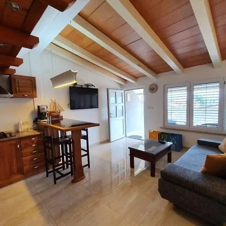 Onaon Apartment Novigrad (Istria)